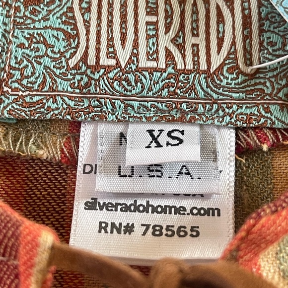 Silverado Grand Canyon Top XS - Picture 2 of 3